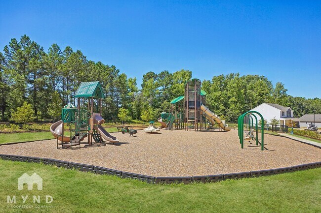 Building Photo - 168 Taverners Ln