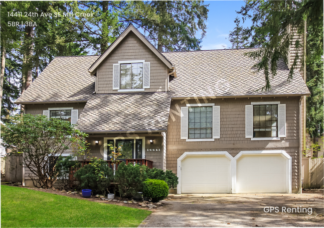 Primary Photo - Beautiful 5 Beds, 3 Baths, home!