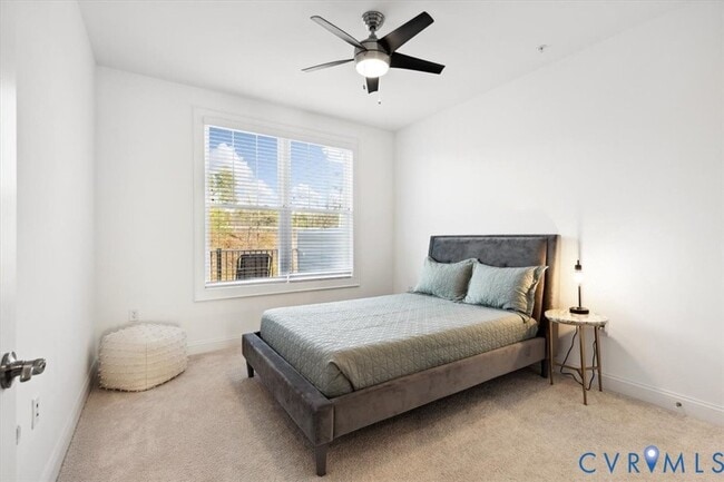 Building Photo - 1722 Old Brick Rd