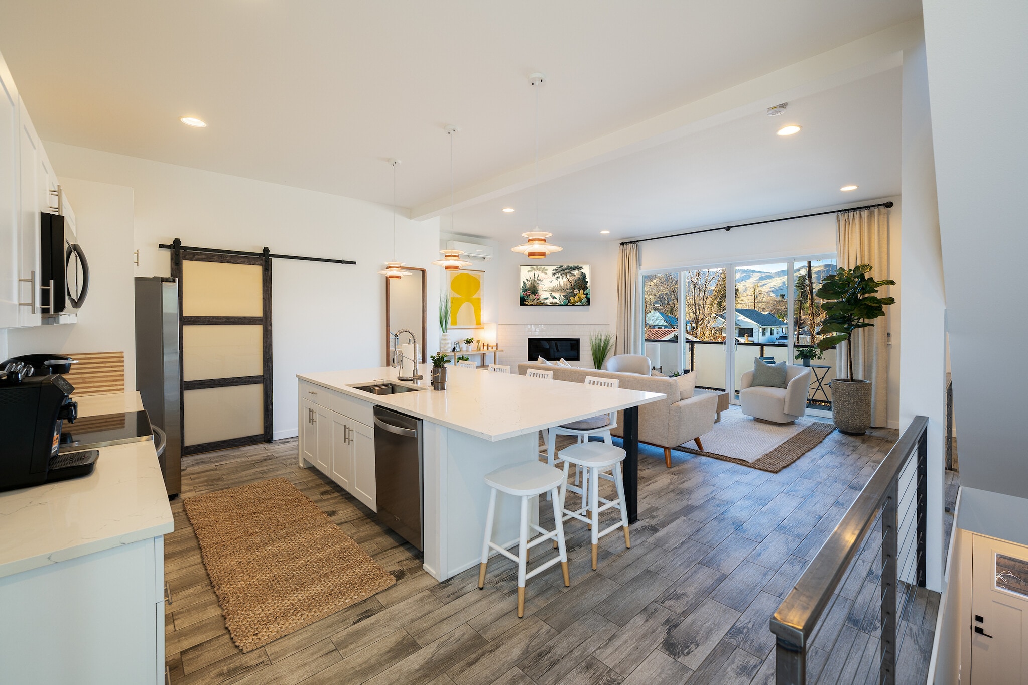 Building Photo - 1217 Columbine St