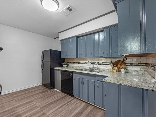 Building Photo - 7938 Hammerly Blvd