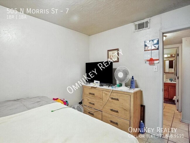 Building Photo - 505 N Morris St
