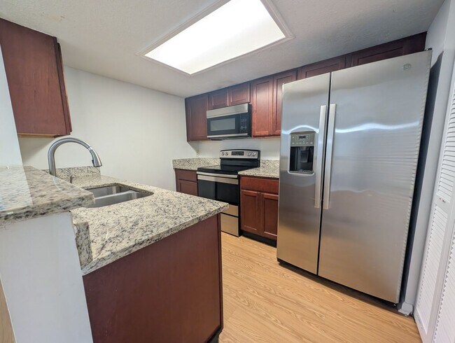 Building Photo - NOW AVAILABLE! Upgraded 3 Bedroom, 2 Bath Townhome with a Fenced yard, and close to NAS Jax and I...