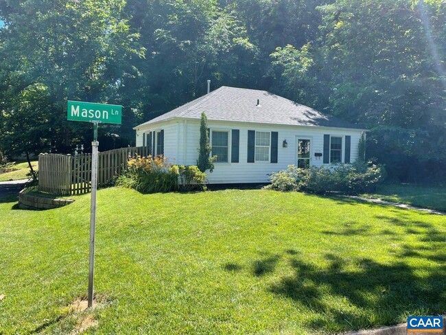 Building Photo - 1618 Mason Ln
