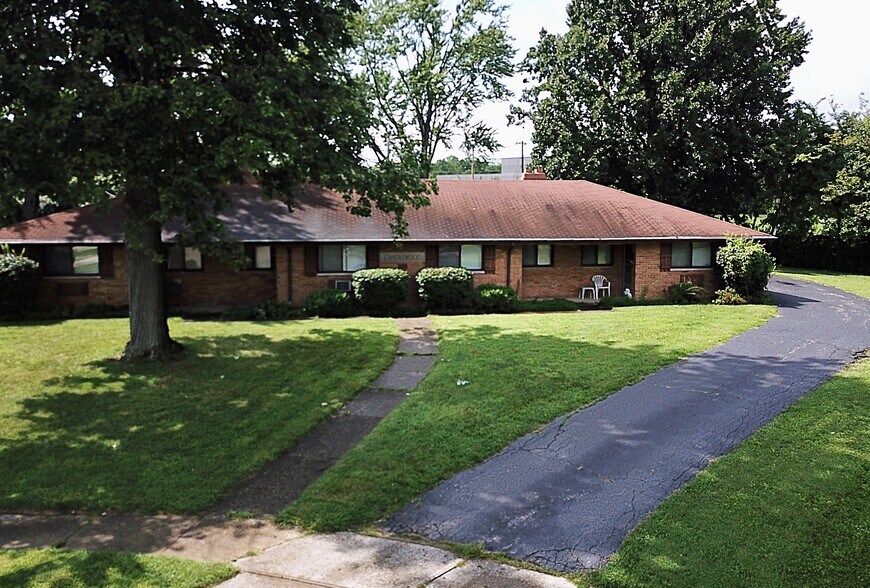 Building Photo - 2251 Candlewood Dr