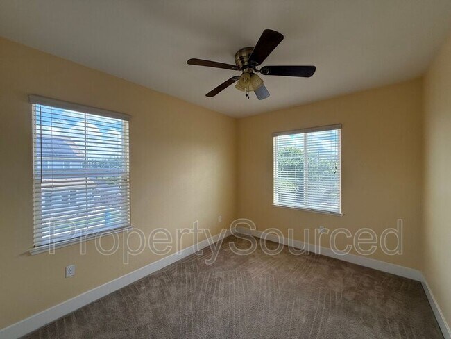 Building Photo - 18517 Admiral Way