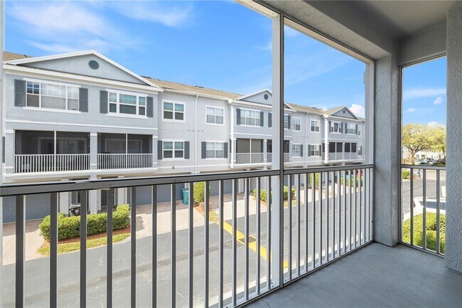 Building Photo - 2532 Grand Central Pkwy