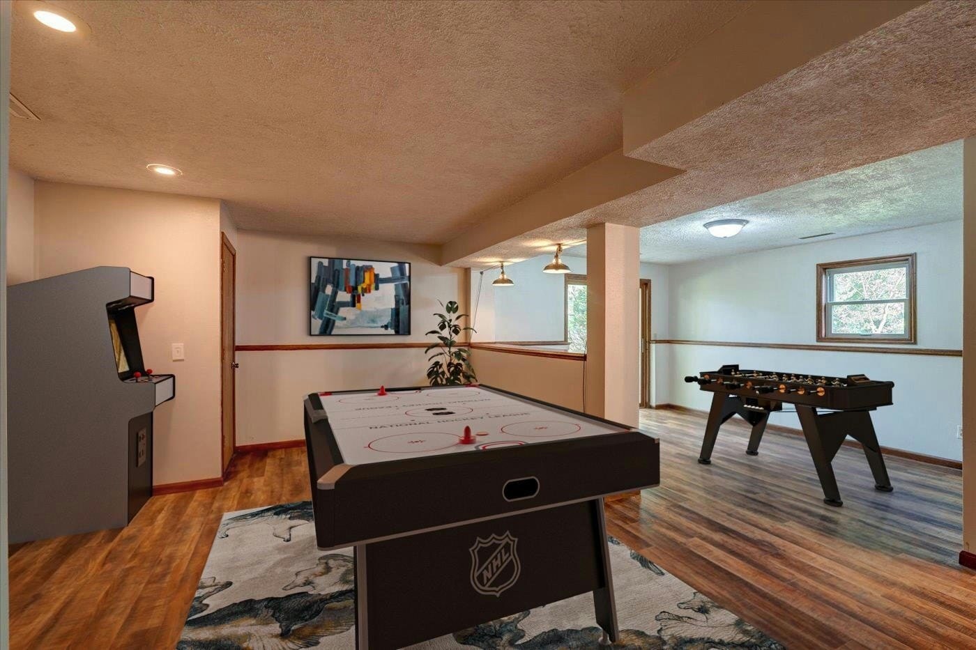 Building Photo - 390 Columbus Ct