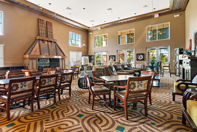 Building Photo - 690 Pacific Grove Dr