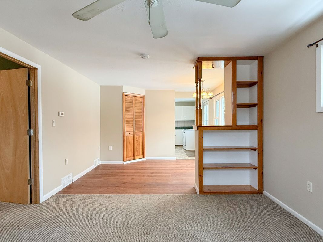 Building Photo - 2653 W Seneca Turnpike