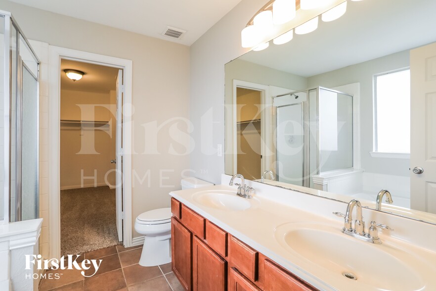 Building Photo - 1809 Turtledove Dr