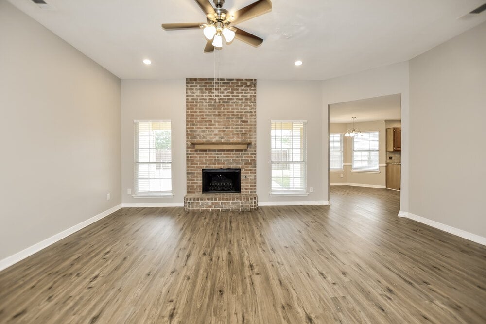 Building Photo - 105 Princeton Cir