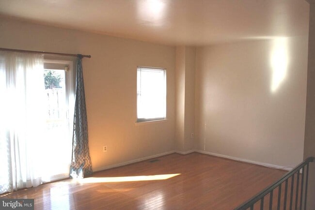 Building Photo - 7438 Ardglass Dr