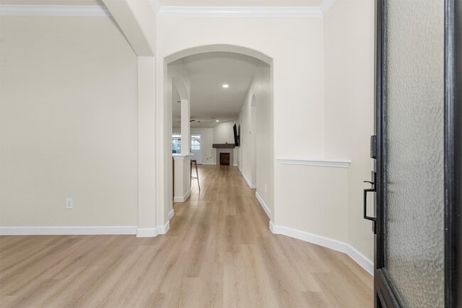 Building Photo - 30315 Legacy Pines Dr