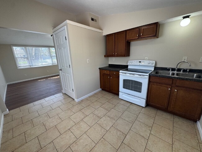 Building Photo - “Fresh Start” — Remodeled Home with Large Fenced Yard