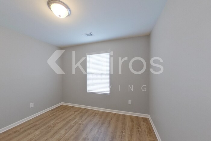 Building Photo - 153 Dudley Wy