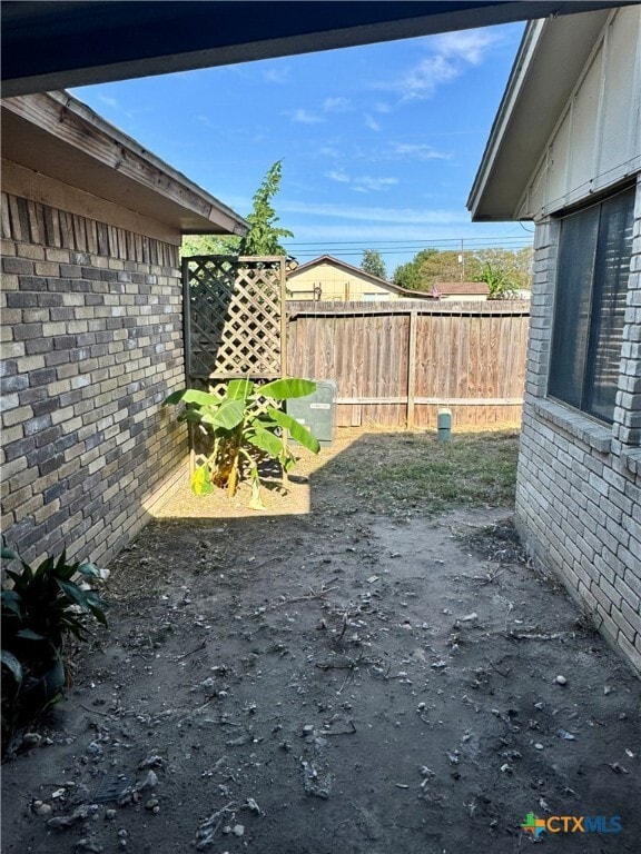 Building Photo - 118 Rattan Dr