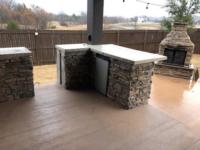 Building Photo - 960 Mangrove Dr