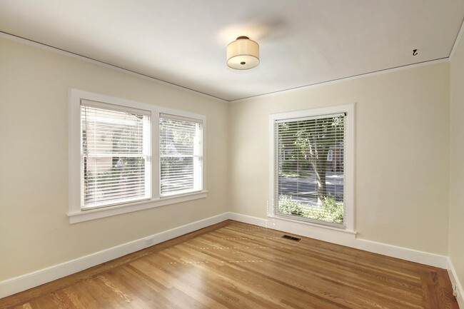 Building Photo - 2679 16th St