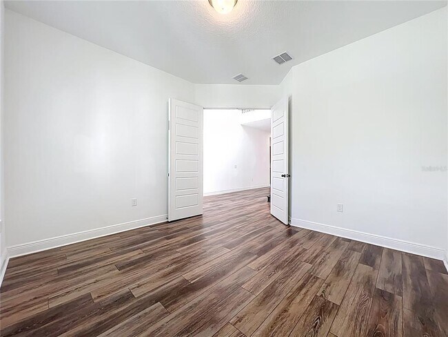 Building Photo - 7398 Alpine Butterfly Ln