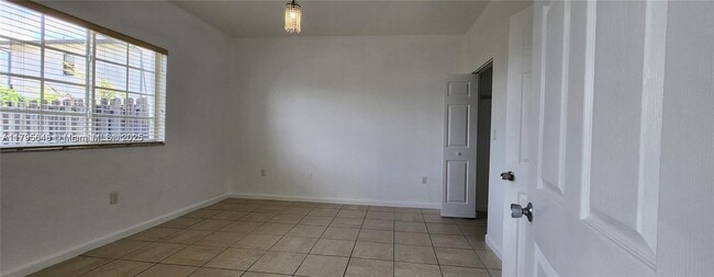 Building Photo - 10949 SW 181st Terrace