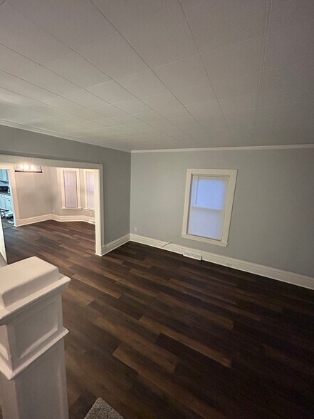 Building Photo - 26 Fairgarden St