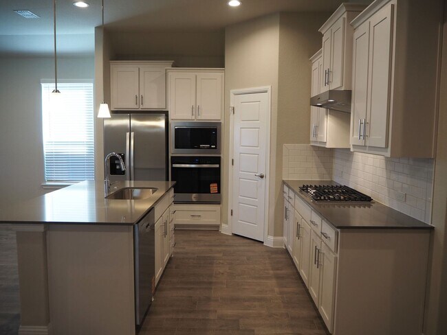 Building Photo - 2505 Starling St