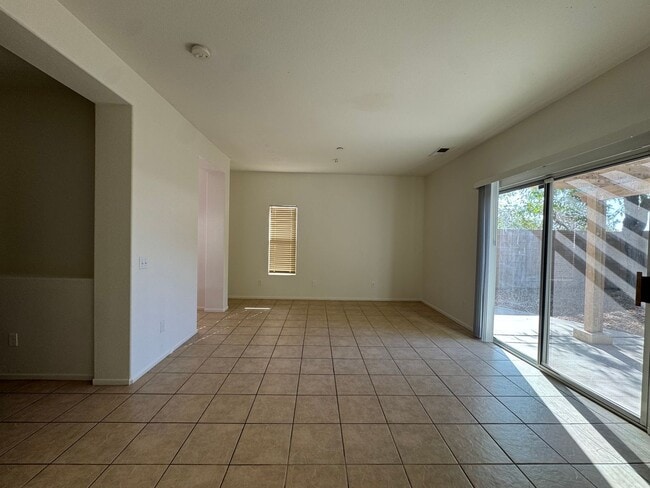 Building Photo - 785 Ventana Ridge