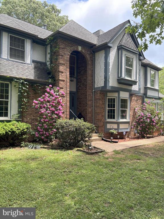 Primary Photo - 3059 Southampton Dr