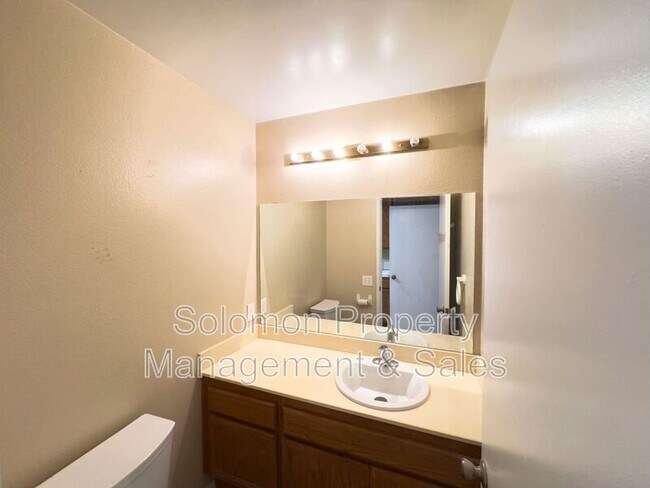 Building Photo - 3516 Landsford Way