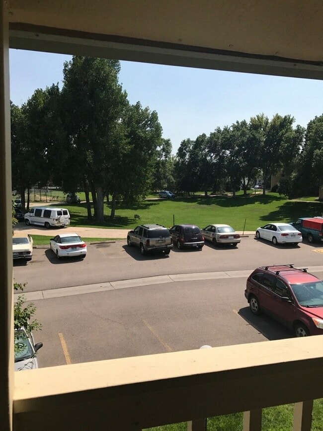 Building Photo - Adorable 1bd w/garage! Large balcony!