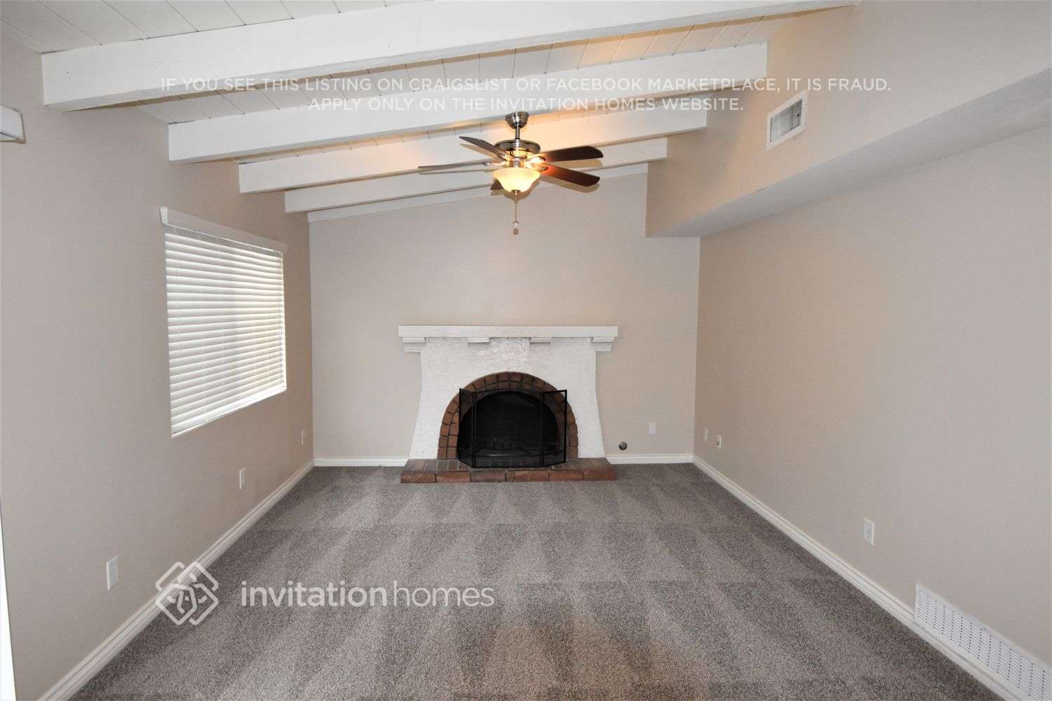 Building Photo - 1462 Hermosa Dr