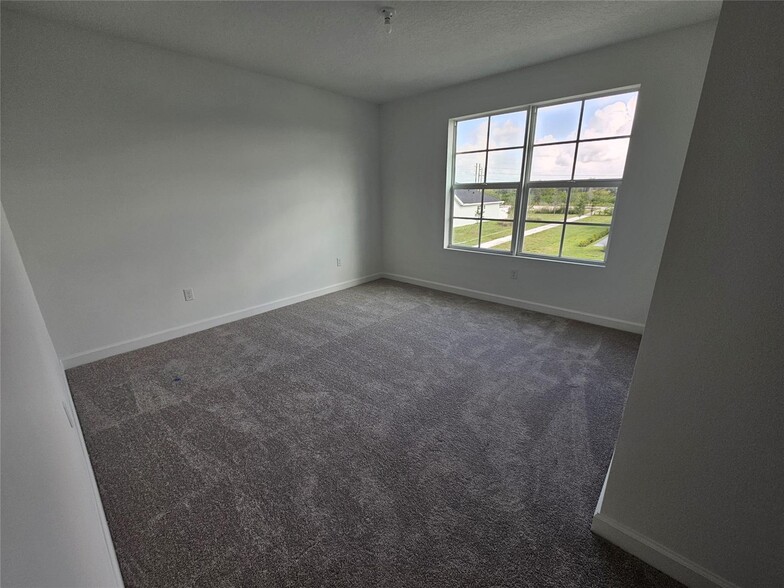 Building Photo - 19002 Wood Stork Way