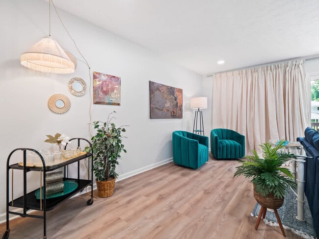 Building Photo - 8040 Strongsville Blvd