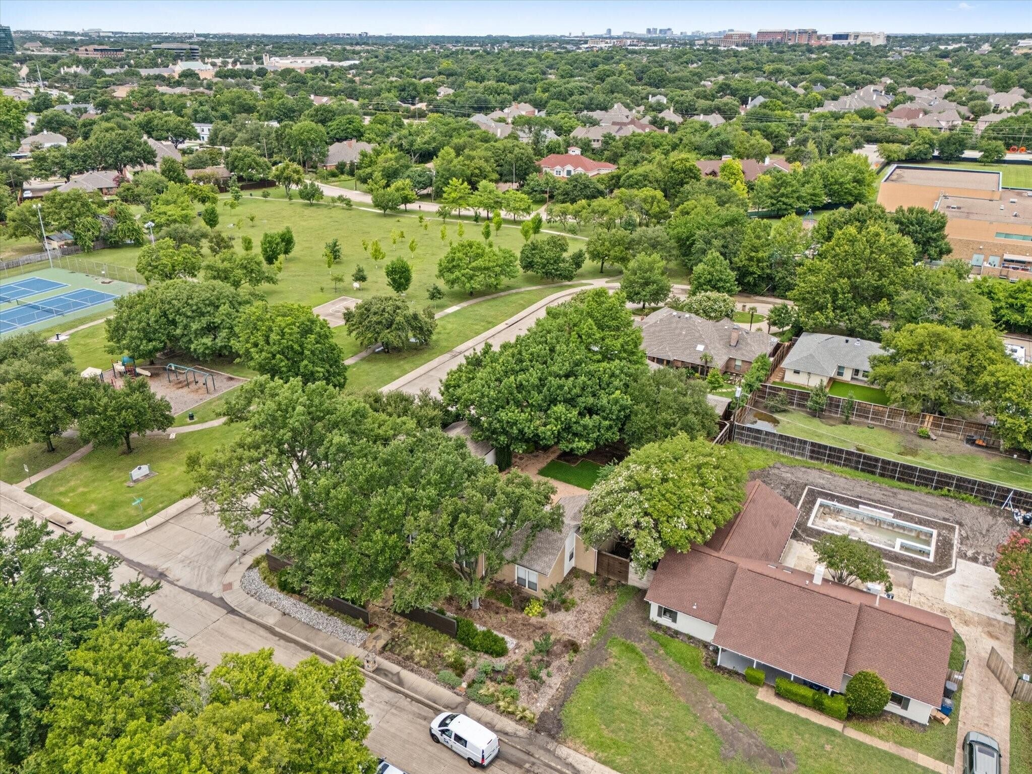Building Photo - 6801 Winding Rose Trl