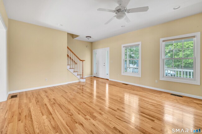 Building Photo - 36 Pawtucket Ave