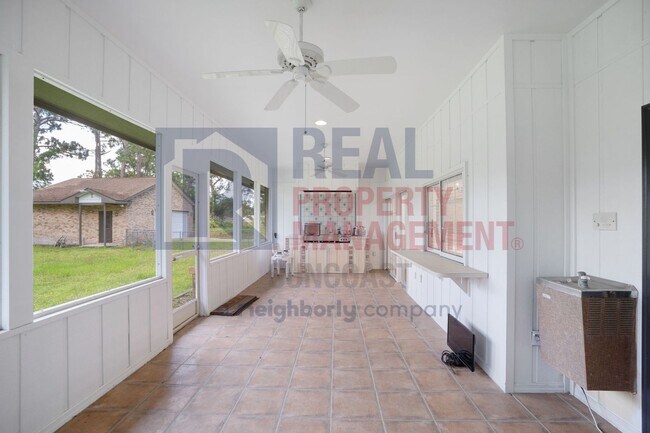 Building Photo - 4510 Hidden Forest Dr