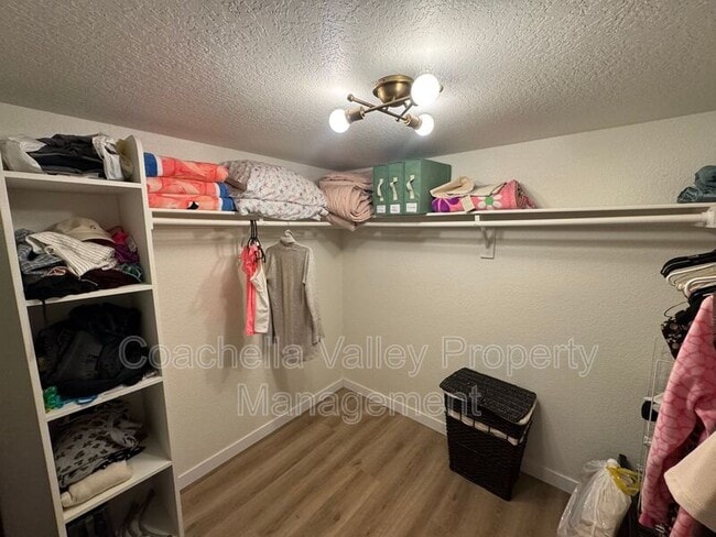 Building Photo - 77739 Woodhaven Dr S