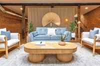 Building Photo - 120 E 13th St