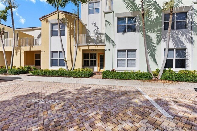 Building Photo - 4980 NW 15th Ave