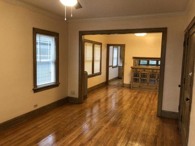 Building Photo - 4040 Minnehaha Ave