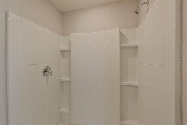Building Photo - 8665 SW 44th Ct