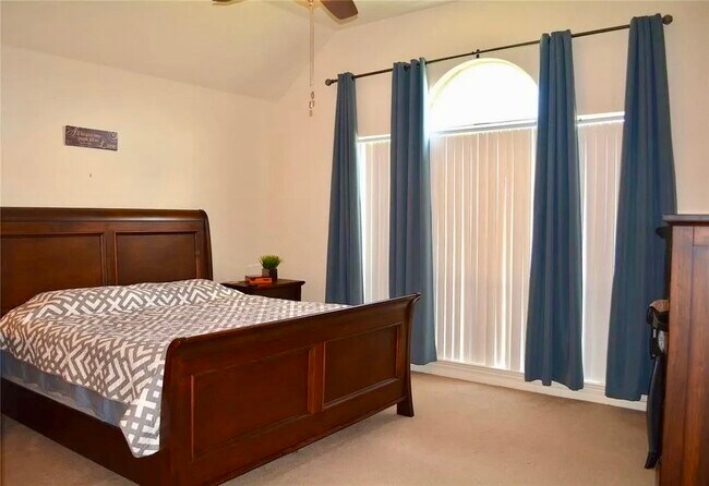 Building Photo - 24938 Mason Trail Dr