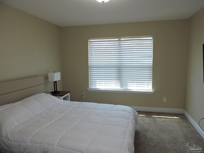 Building Photo - 3885 Weatherstone Cir