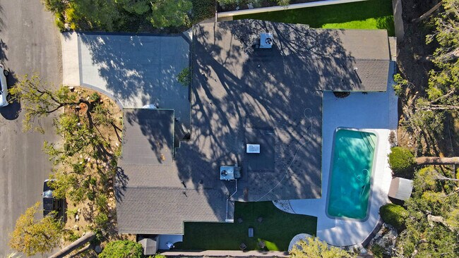 UPPER VIEW - 16047 Meadowcrest Rd