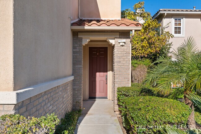 Building Photo - 1177 Parkview Dr