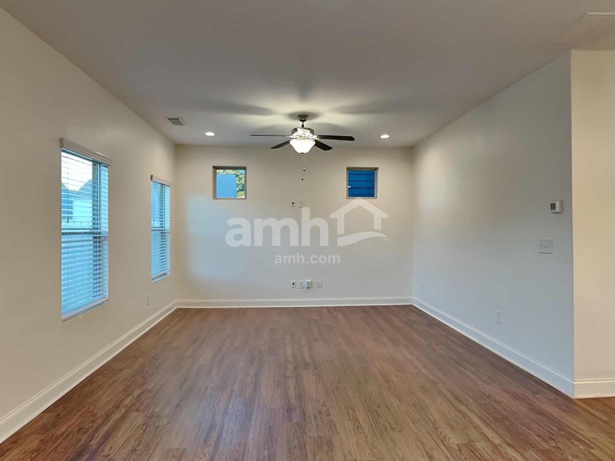 Building Photo - 460 Omnia Ridge Way