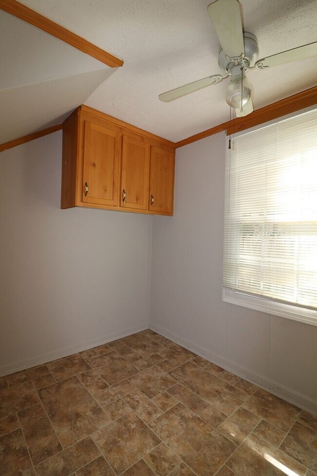 Building Photo - Cute 1 Bedroom, 1 bath in Gastonia