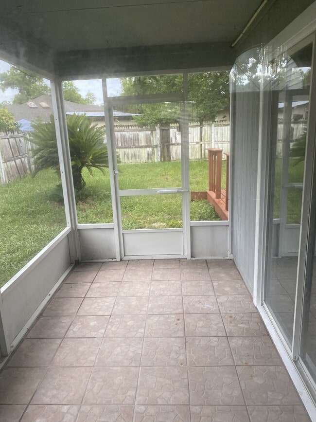 Building Photo - FOR RENT: Renovated 3BR / 2BA Two-Story Home Minutes from Regency