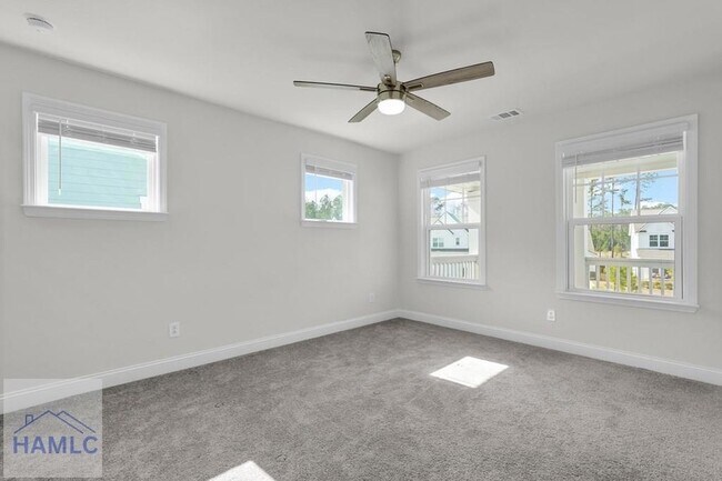 Building Photo - 268 Loblolly Ln